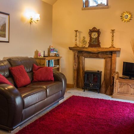 Oldfields Farm Villa Ashbourne  Exterior foto